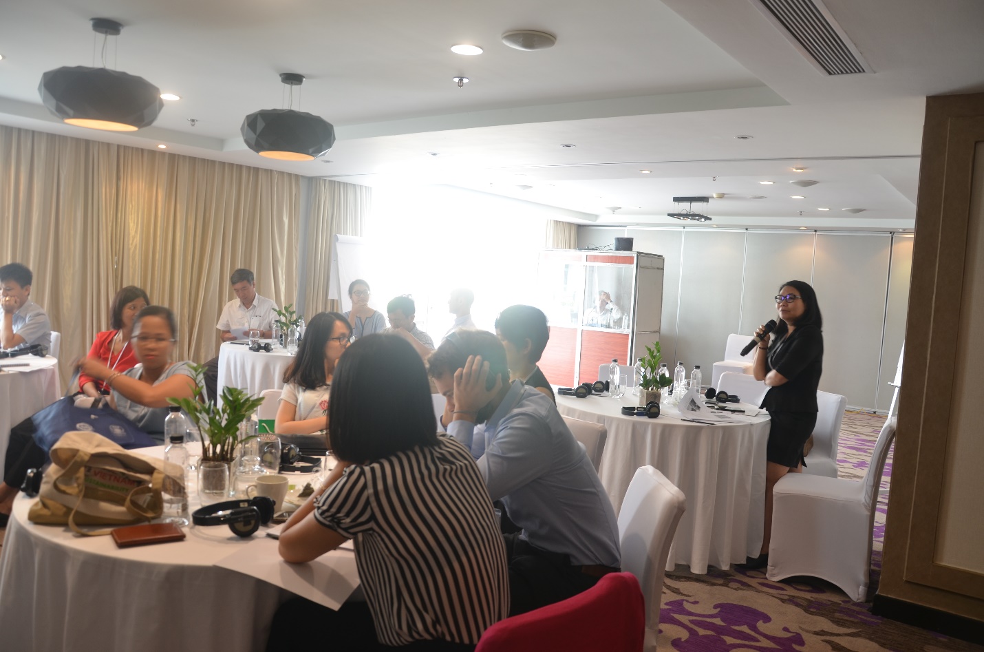 Project kickoff for a new coastal restoration project in Vietnam Teaser: Two kickoff workshops launched a new EbA project focusing on the restoration and co-management of degraded dunes and mangroves in North Central Coast of Vietnam.