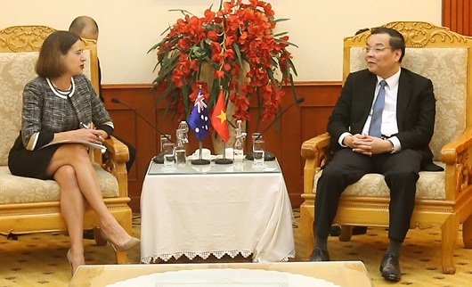 Bộ trưởng Chu Ngọc Anh tiếp Đại sứ Australia
